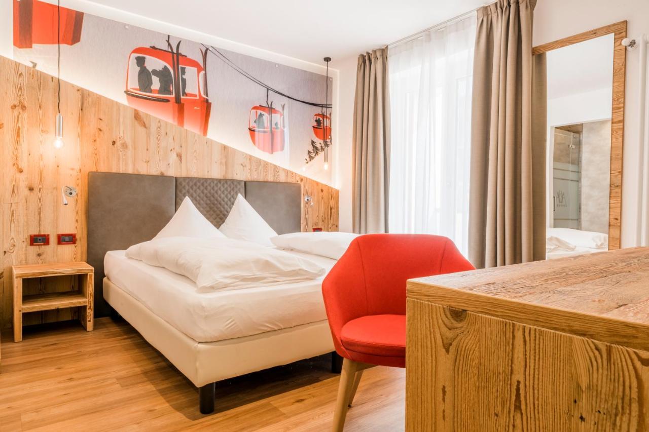 Hotel Astoria Каназей Екстериор снимка