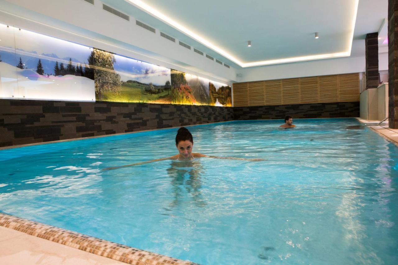 Hotel Astoria Каназей Екстериор снимка