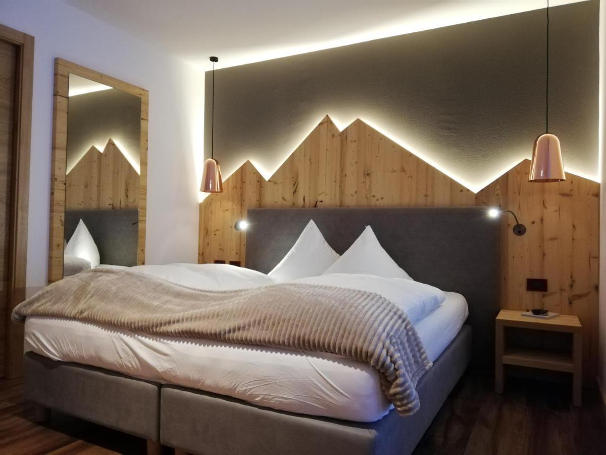 Hotel Astoria Каназей Екстериор снимка